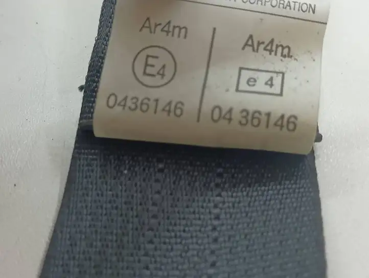 Ford Focus (2011 - 2015)  E40436146 Задний ремень безопасности