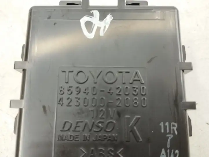 Toyota RAV 4 (XA40) (2012 - 2018) 8594042030 Реле стеклоочистителей — фото 4