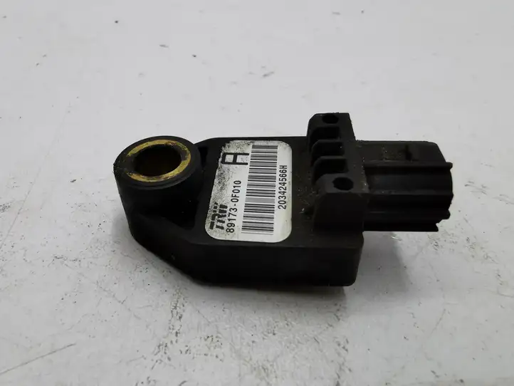 Toyota Corolla Verso AR10 (2004 - 2009) 891730F010 Датчик удара SRS — фото 4