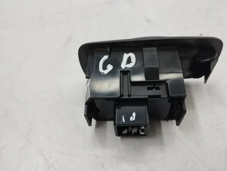 Toyota Corolla E120 E130 (2000 - 2004) 54035117 Кнопка стеклоподъемников — фото 5