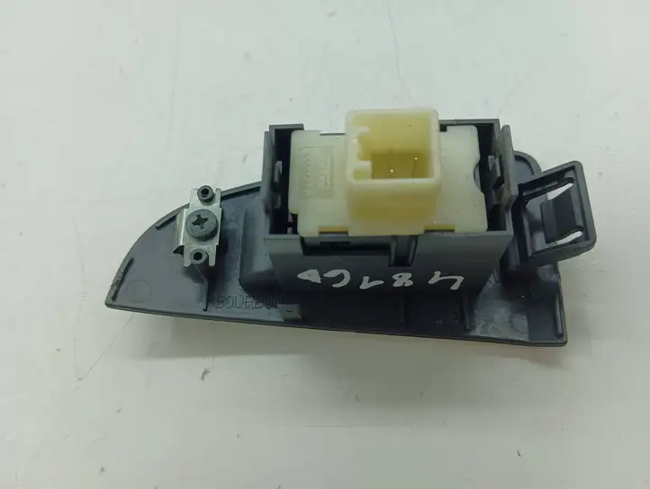 Toyota Avensis T250 (2003 - 2006) 7427105020 Блок кнопок стеклоподъемников — фото 5