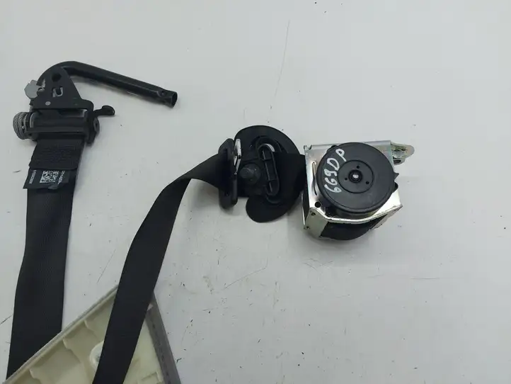 BMW 5 F10 F11 (2009 - 2016) 610126200E Передний ремень безопасности — фото 7