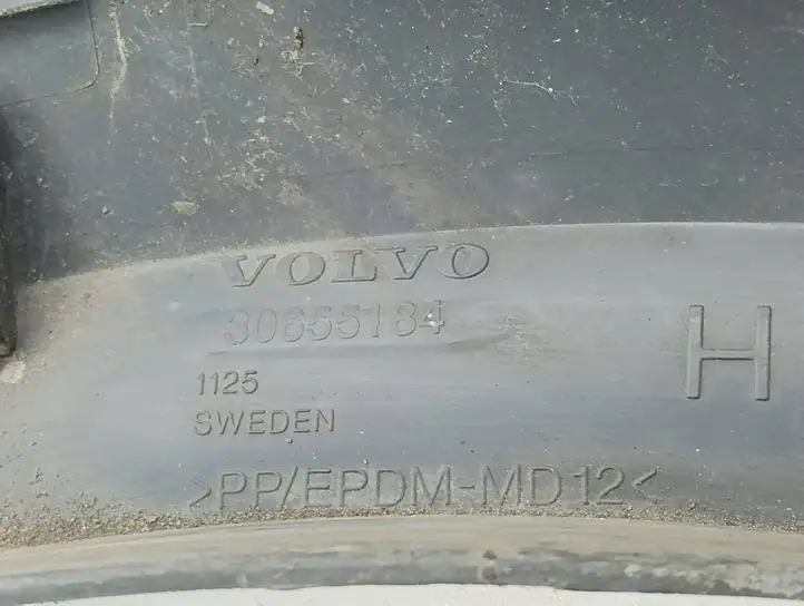 Volvo XC90 (2002 - 2006)  30655184 Задняя арка