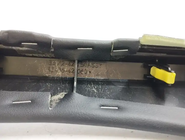 Toyota RAV 4 (XA40) (2012 - 2018) 5501242050 Отделка внутренней панели салона — фото 8