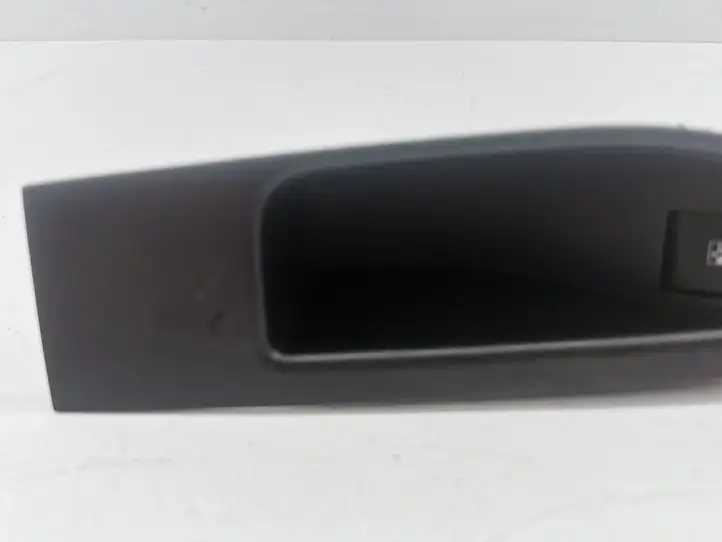 Opel Astra J (2009 - 2012) 13301888 Кнопка стеклоподъемников — фото 8