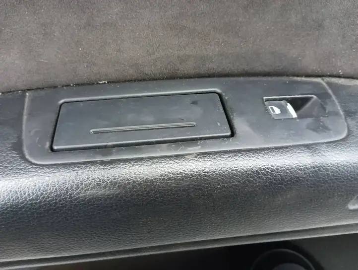 Audi Q7 4L (2005 - 2009) 4L0867305 Обшивка задней двери — фото 10