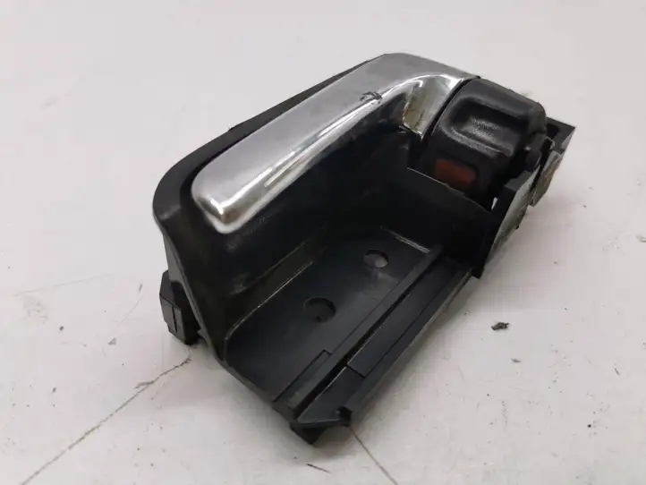 Toyota Corolla E120 E130 (2004 - 2007) Внутренняя ручка двери — фото 2