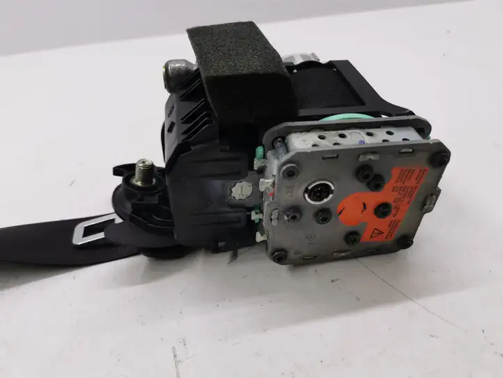 Audi A6 C7 (2014 - 2018) 4G8857705F Передний ремень безопасности — фото 3