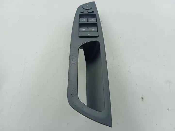BMW X5 E70 (2006 - 2013) 7137138 Кнопка стеклоподъемников — фото 1