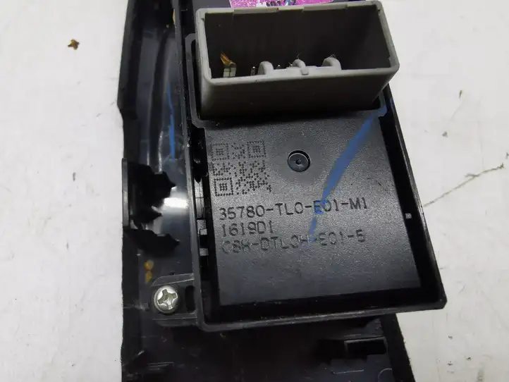 Honda Accord (2008 - 2016) 35780TL0 Блок кнопок стеклоподъемников — фото 6