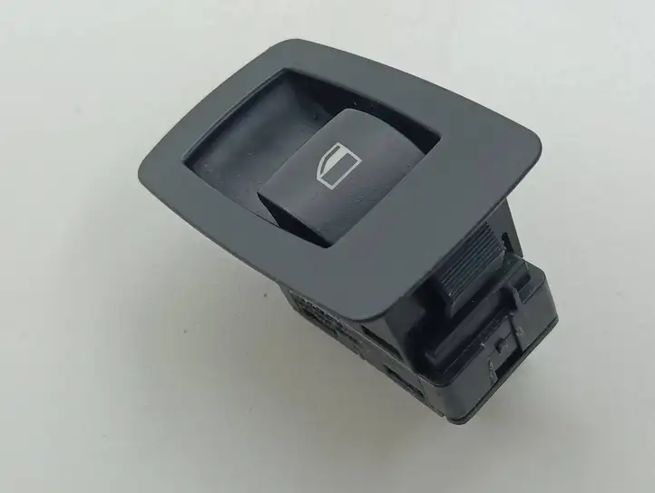 BMW X5 E70 (2006 - 2013) 15939900 Кнопка стеклоподъемников — фото 3