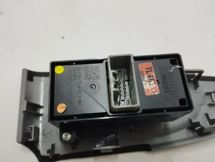 Honda Accord (2008 - 2016) 35770TL4E11M1 Блок кнопок стеклоподъемников — фото 6