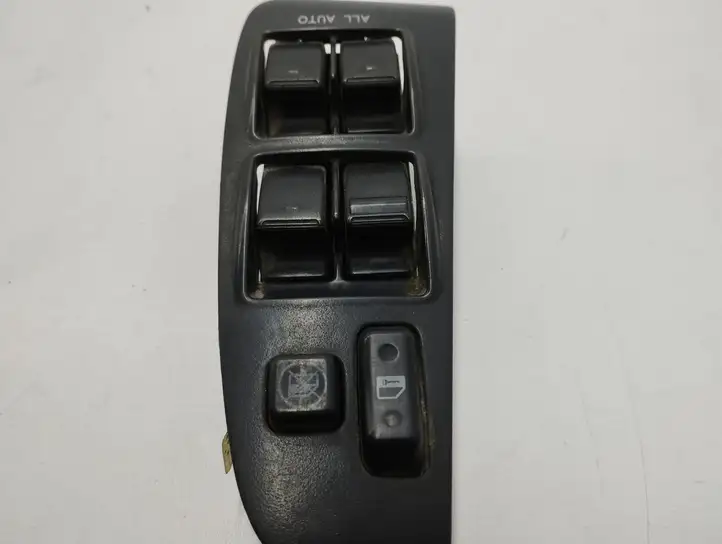 Toyota Avensis T250 (2003 - 2006) 8480205210 Блок кнопок стеклоподъемников — фото 2