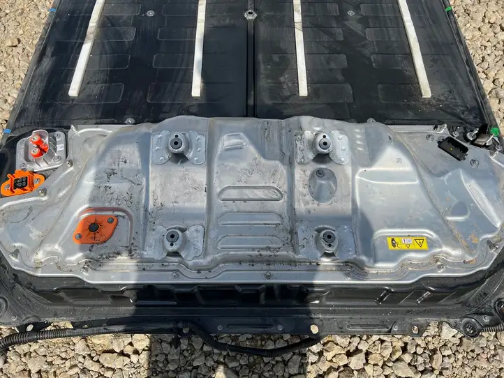 Tesla Model 3 (2017 - 2023) 156743900C Аккумулятор гибридного / электрического автомобиля — фото 3