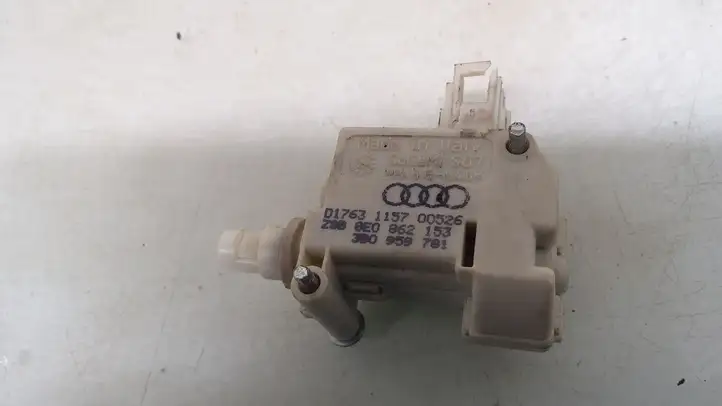 Audi A4 S4 B6 8E 8H (2000 - 2006) 8E0862153 Привод замка крышки топливного бака — фото 2