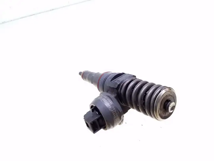 Volkswagen PASSAT B5.5 (2001 - 2005) 038130073BA Форсунка — фото 2