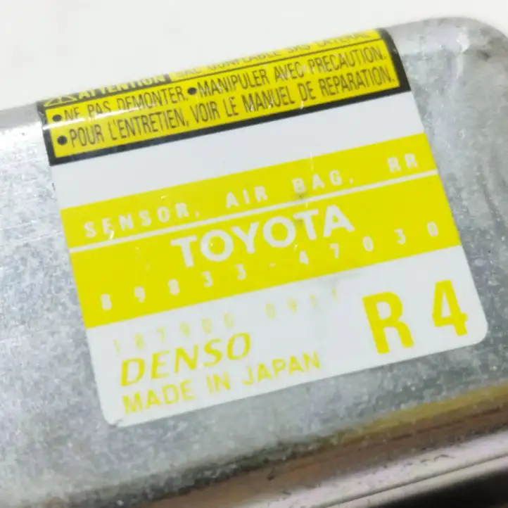 Toyota Prius (XW20) (2003 - 2009) 8983347030 Датчик удара SRS — фото 6