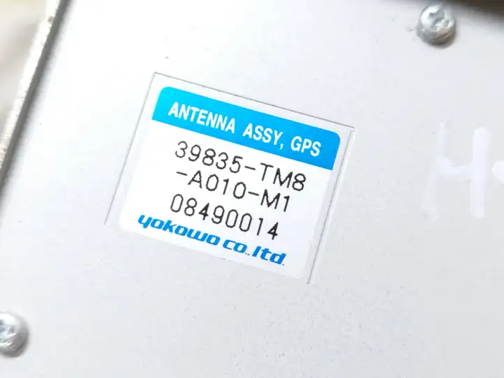 Honda Insight (2009 - 2011) 39835TM8 GPS антенна — фото 7
