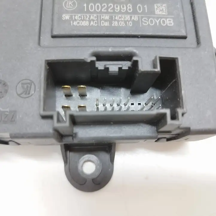 Ford Mondeo MK IV (2007 - 2014) 9G9T14B534AC Блок управления дверью — фото 4