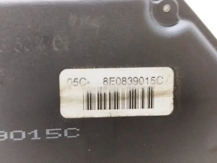Audi A4 S4 B6 8E 8H (2000 - 2006) 8E0839015C Замок задней двери — фото 7
