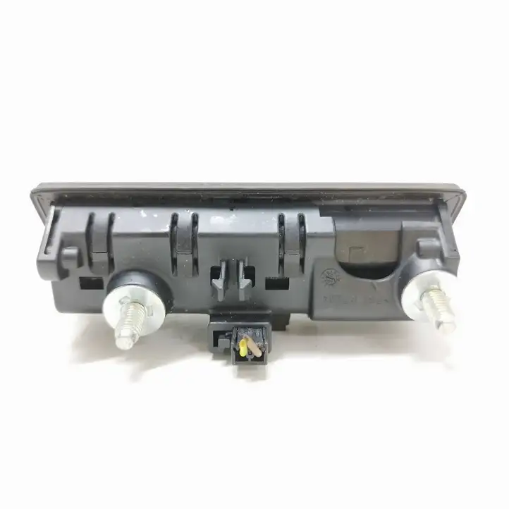 Audi A4 S4 B8 8K (2007 - 2011) 5N0827566B Кнопка закрытия крышки багажника — фото 4