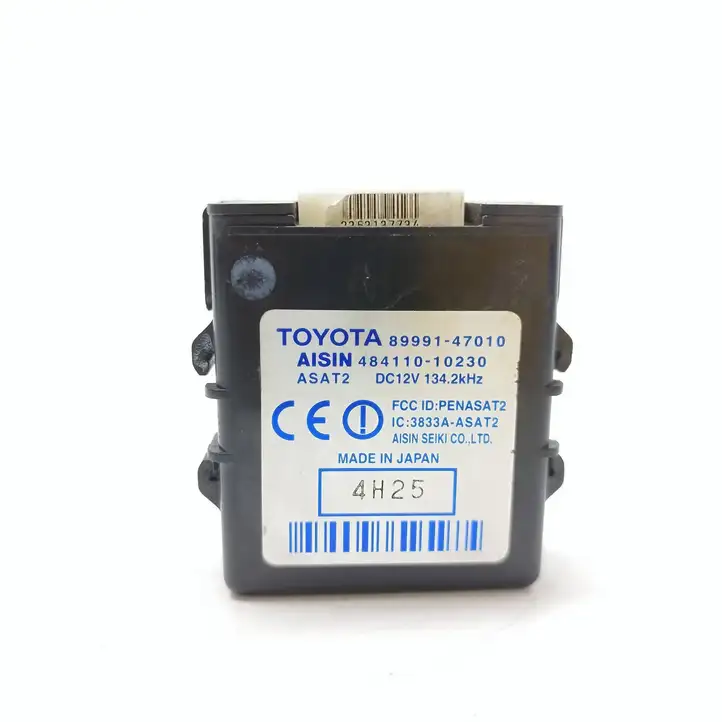 Toyota Prius (XW20) (2003 - 2009) 8999147010 Блок управления дверью — фото 1