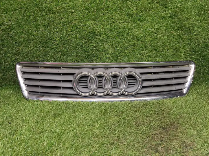 Audi A6 S6 C5 4B (2001 - 2004) 4Z7853651 Передняя решетка — фото 1