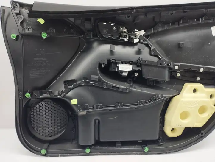 Honda Civic IX (2011 - 2017) 83550TV1BE01055 Обшивка передней двери — фото 2