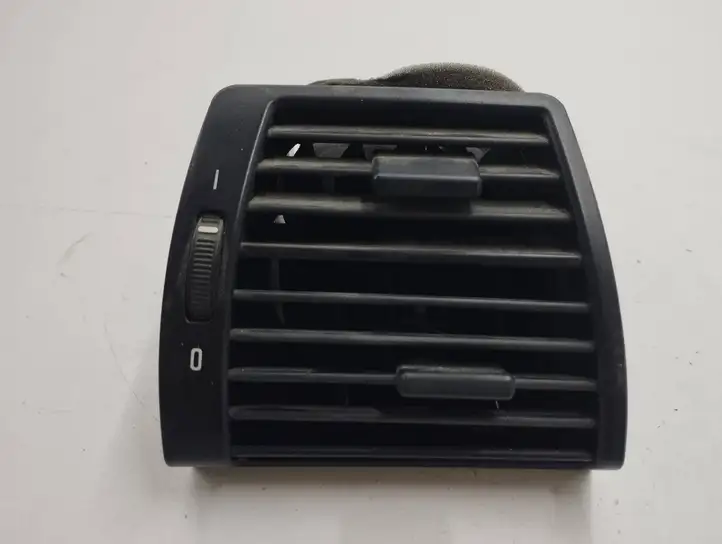BMW X5 E53 (1999 - 2006) 8402216 Боковой воздушный дефлектор — фото 1