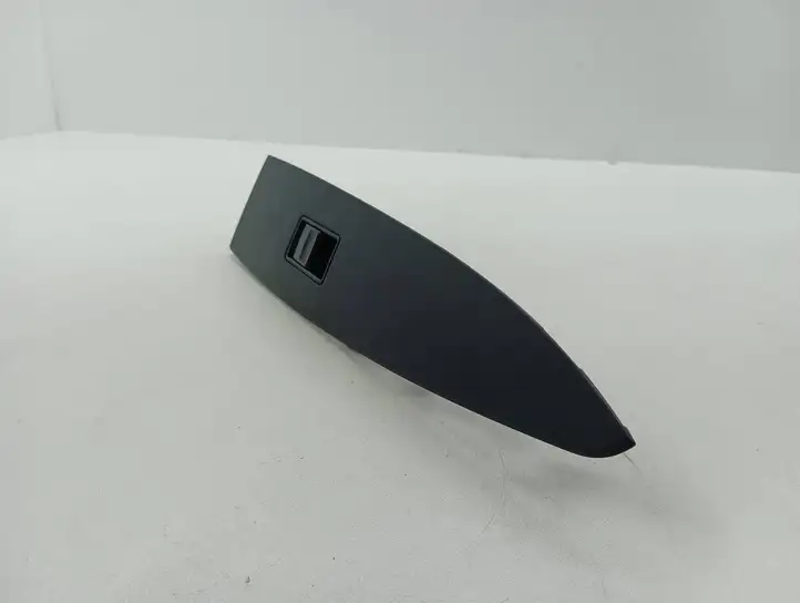 Toyota Avensis T270 (2012 - 2015) 7423205340 Кнопка стеклоподъемников — фото 2