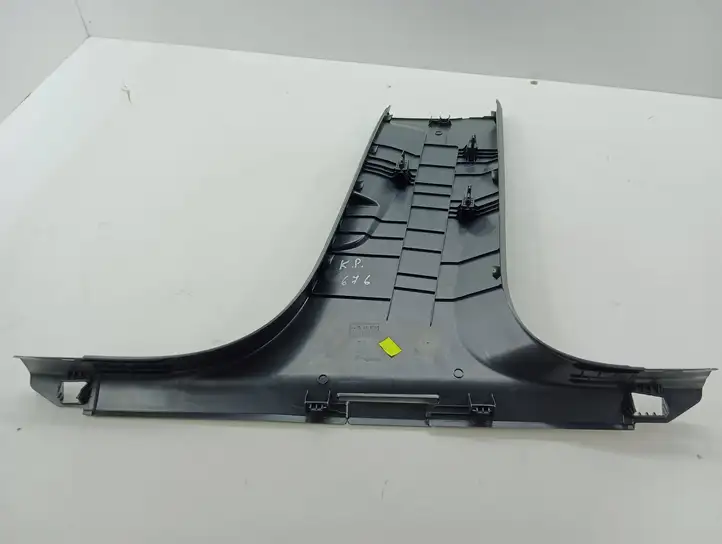 Audi A3/S3 8Y (2020 - ) 8Y0867239 Нижняя обшивка стойки B — фото 4