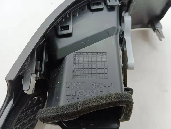 Honda CR-V (2006 - 2009) 77630SWA Боковой воздушный дефлектор — фото 6