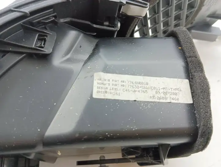Honda CR-V (2006 - 2009) 77630SWA Боковой воздушный дефлектор — фото 7
