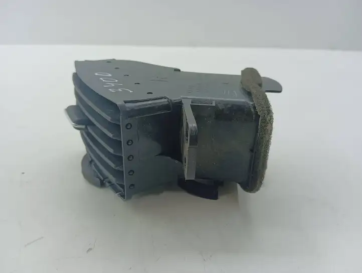 Toyota Corolla Verso AR10 (2004 - 2009) 6556424010 Боковой воздушный дефлектор — фото 3