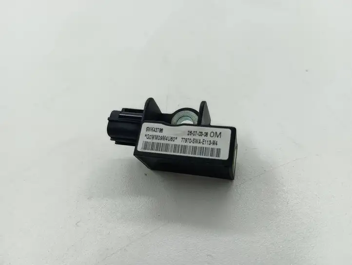 Honda CR-V (2006 - 2009) 77970SWAE113M4 Датчик удара SRS — фото 5