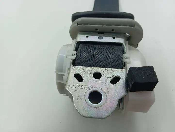 Toyota Corolla Verso AR10 (2004 - 2009) H073818 Ремень безопасности 3-го ряда — фото 3