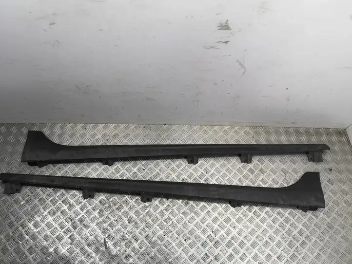Seat Arona (2017 - ) 6F9853851 Порог кузова — фото 1