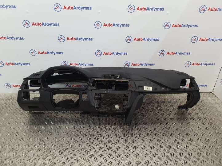 51459247997 BMW 3 F30 F35 F31 Panelė