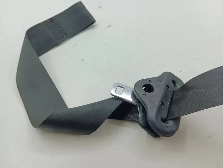 Peugeot 406 (1999 - 2006)  5500848 Передний ремень безопасности