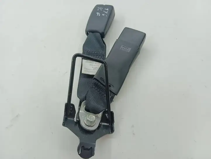 Mazda CX-7 (2009 - 2014)  TKAB0EH917 Замок заднего ремня