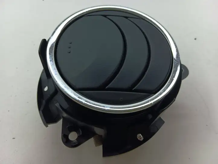 Mazda CX-7 (2009 - 2014) GJ6A Боковой воздушный дефлектор — фото 2