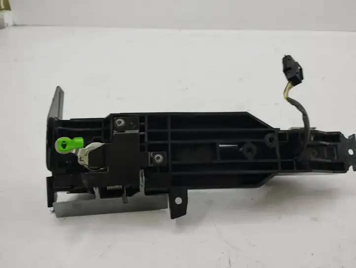 Nissan Qashqai (2017 - 2020)  80610 Наружная ручка