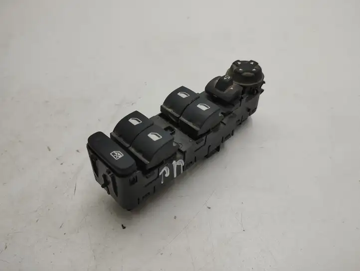 Citroen C5 Aircross (2017 - ) 98319761 Кнопка стеклоподъемников — фото 5