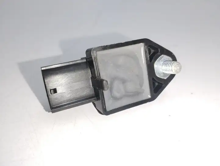 Toyota Corolla Verso AR10 (2004 - 2009) 8983105010 Датчик удара SRS — фото 4