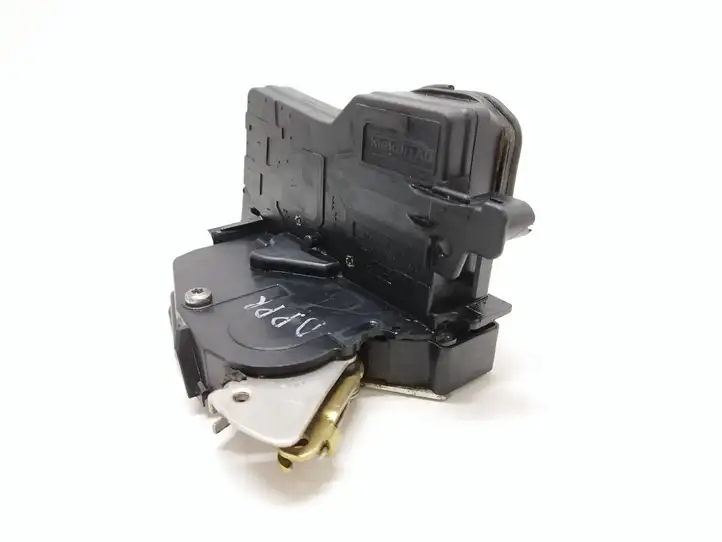 BMW 7 E65 E66 (2001 - 2008)  7012142 Замок передней двери