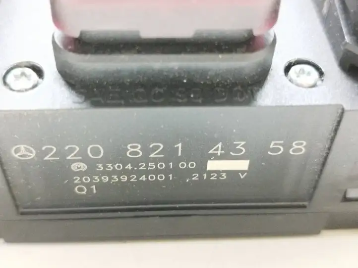 Mercedes-Benz S W220 (1998 - 2006) 2208214358 Блок кнопок на панели — фото 5