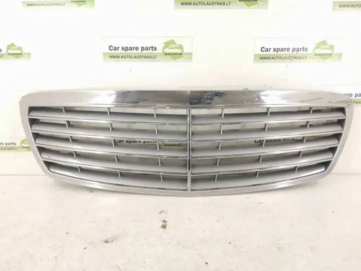 Mercedes-Benz E W211 (2002 - 2009) Передняя решетка — фото 1