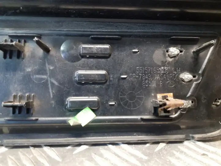 Dodge Nitro (2006 - 2011)  55157165AC Отделка крыла (молдинги)