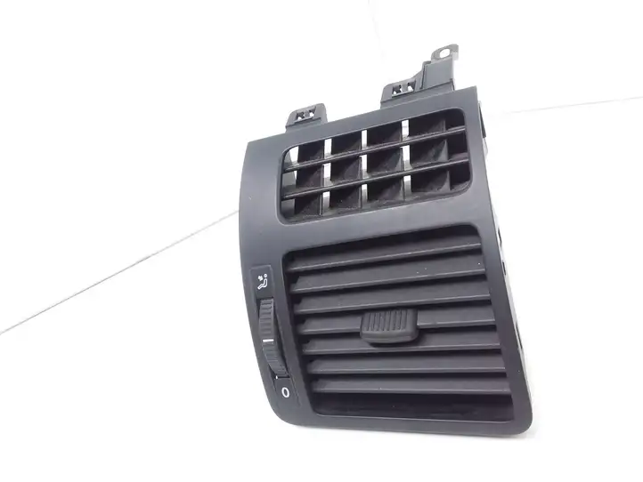 Volkswagen Touran I (2003 - 2010) 1T0819704B Боковой воздушный дефлектор — фото 3
