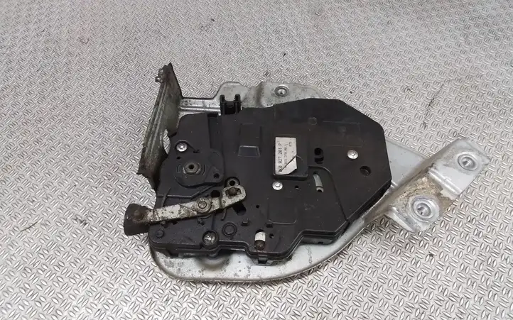Volkswagen Caddy (2004 - 2010) 2K0827201P Замок раздвижной двери — фото 1